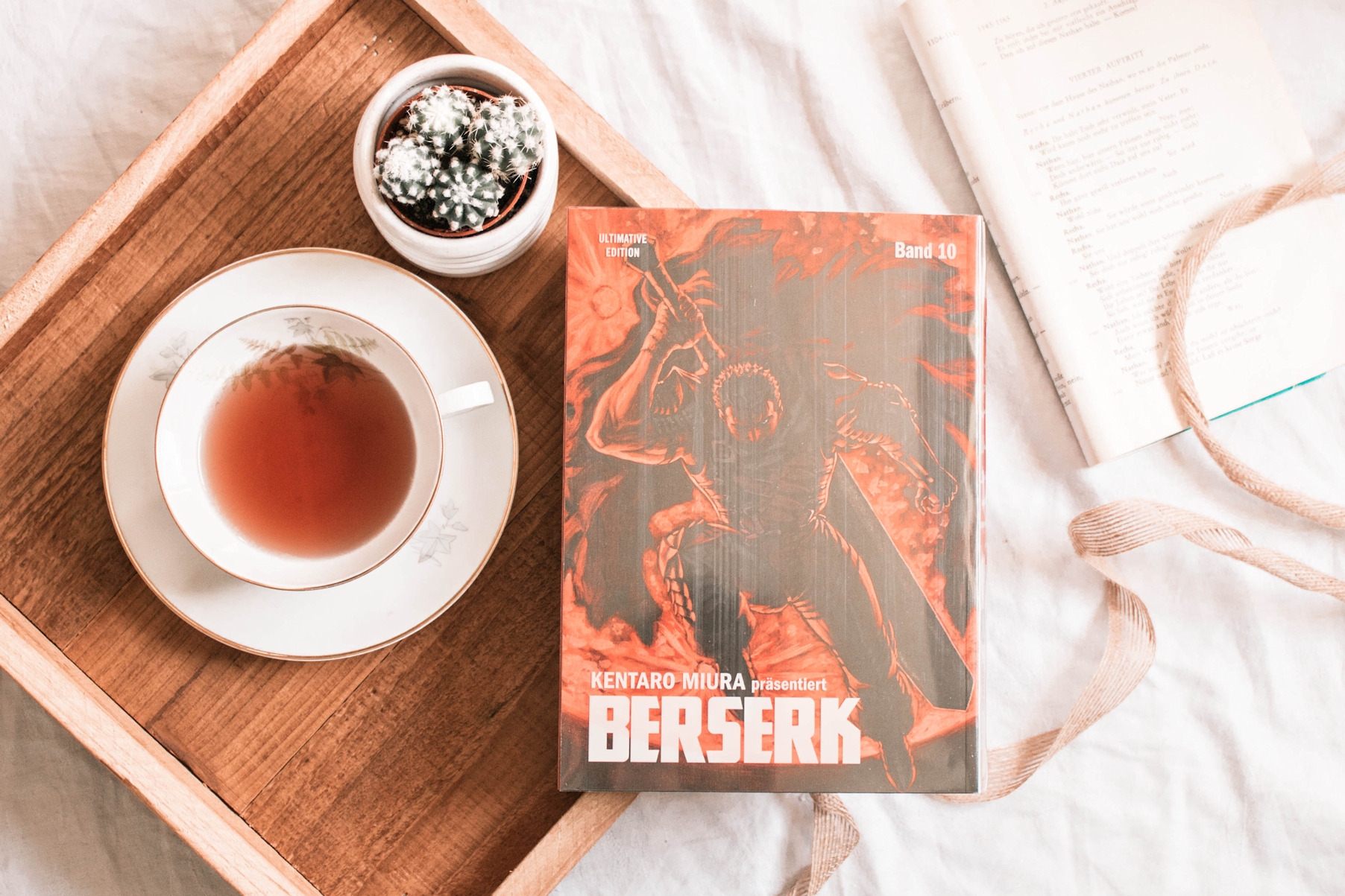 Berserk: Ultimative Edition (Band 10)