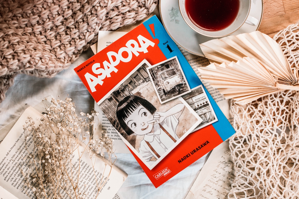 Asadora! (Band 1) - Manga Rezension