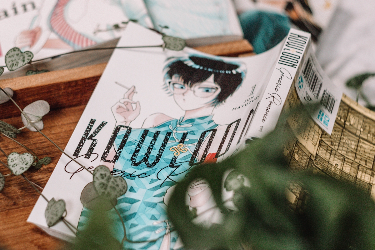 Kowloon Generic Romance 1- Manga Rezension