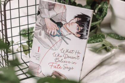 What He Who Doesn't Believe In Fate Says (Band 1) - Manga Rezension