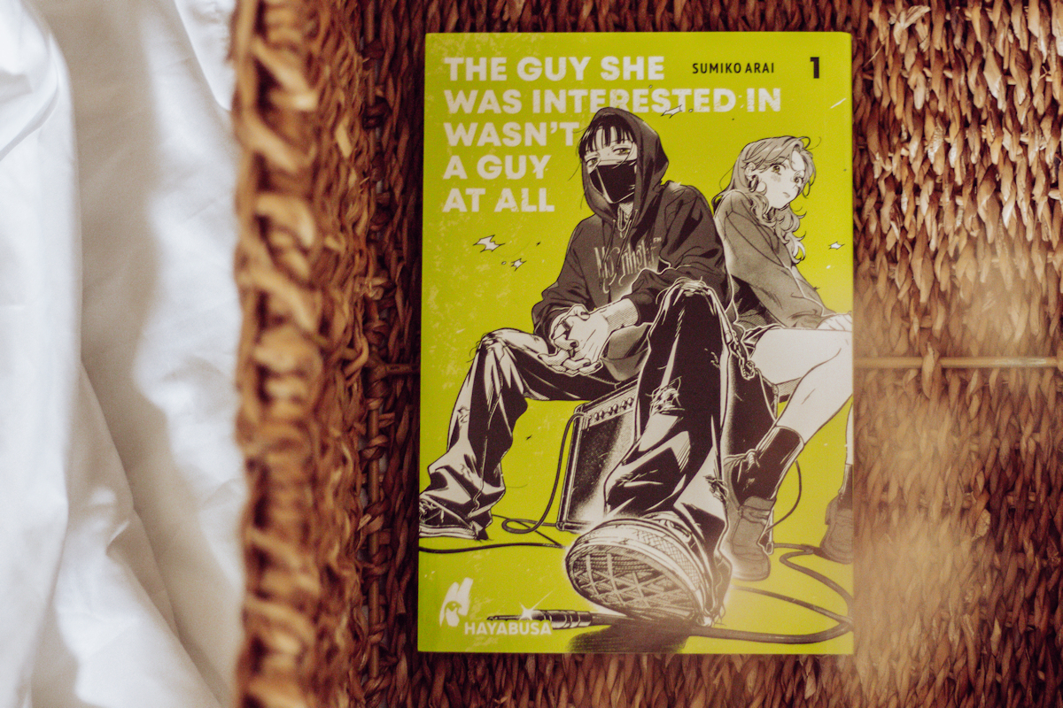 The Guy She Was Interested in Wasn’t a Guy at All (Band 1)